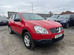 Red Used 2009 Nissan Qashqai Visia SUV | £1,999 (Good price)