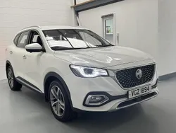 White Used 2021 MG HS Excite SUV | £11,295 (Fair price)