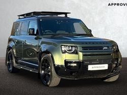 Green New 2025 Land Rover Defender SE Dynamic SUV | £69,990 (Super price)