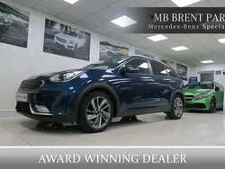 Blue Used 2017 Kia Niro 3 SUV | £9,250 (Fair price)