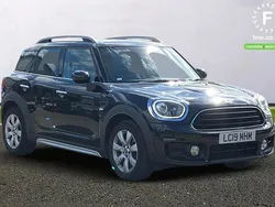 Black Used 2019 Mini Cooper Countryman Comfort SUV | £16,999 (Good price)