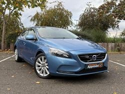 Blue Used 2014 Volvo V40 SE Lux Estate | £4,990 (Fair price)