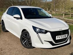 Bianca white Used 2021 Peugeot 208 Allure Hatchback | £13,750 (Fair price)