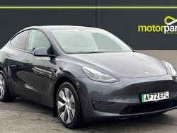 Grey Used 2022 Tesla Model Y Long Range AWD SUV | £25,500 (Fair price)
