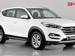 White Used 2016 Hyundai Tucson SE SUV | £8,680 (Good price)