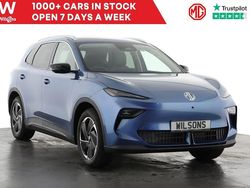 New 2025 MG MG5 EV Trophy Estate | £24,499