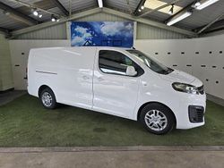 White Used 2020 Vauxhall Vivaro Sportive Van | £9,695 (Good price)