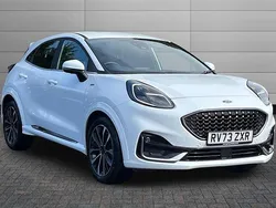 Frozen white Used 2023 Ford Puma Gen-E ST-Line Hatchback | £21,350
