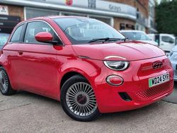 Red Used 2024 Fiat 500e Red Hatchback | £15,989 (Fair price)