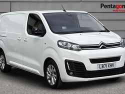 White Used 2021 Citroën Dispatch MPV | £13,295 (Fair price)