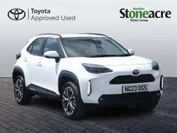 White Used 2023 Toyota Yaris Cross SUV | £24,500 (Fair price)