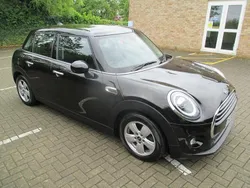 Black Used 2018 Mini Cooper Hatch Hatchback | £6,991 (Fair price)