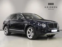 Dark sapphire Used 2017 Bentley Bentayga SUV | £78,950