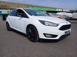 White Used 2015 Ford Focus Zetec Hatchback | £4,795 (Fair price)