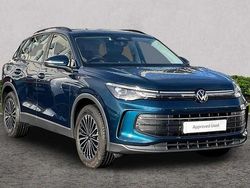 Blue Used 2025 VW Tiguan Life SUV | £31,862 (Expensive)