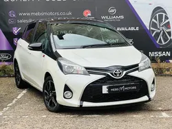 White/black Used 2016 Toyota Yaris Design Hatchback | £6,400 (Fair price)
