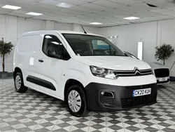 White Used 2020 Citroën Berlingo MPV | £6,491 (Good price)