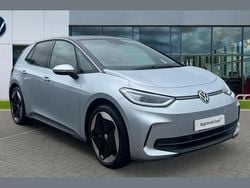 Silver New 2025 VW ID.3 Pro Hatchback | £32,066 (Expensive)