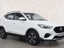 White Used 2022 MG ZS Excite Sedan | £11,671 (Fair price)