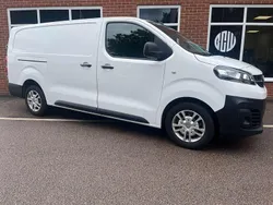 White Used 2020 Vauxhall Vivaro S Van | £8,400 (Good price)