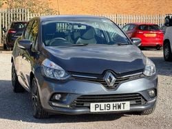 Grey Used 2019 Renault Clio IV Play Hatchback | £8,495 (Fair price)