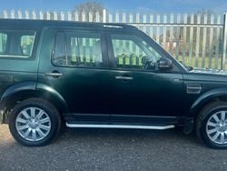 Green Used 2014 Land Rover Discovery 4 SUV | £6,995 (Fair price)