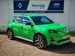Pop green New 2025 Renault R5 Urban Hatchback | £22,495 (Good price)