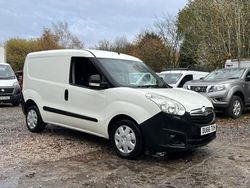 White Used 2017 Vauxhall Combo S Van | £3,494 (Good price)