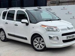 White Used 2014 Citroën C3 Picasso Exclusive MPV | £4,695 (Fair price)