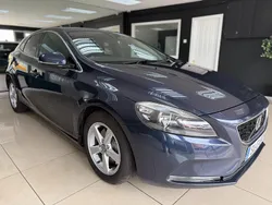 Blue Used 2013 Volvo V40 SE Estate | £3,995 (Good price)