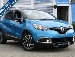 Blue/black Used 2016 Renault Captur Dynamique SUV | £7,592 (Fair price)