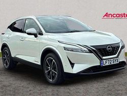 White Used 2022 Nissan Qashqai Tekna SUV | £24,475 (A bit pricey)