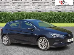 Black Used 2016 Vauxhall Astra Hatchback | £3,995 (Fair price)