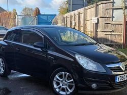 Black Used 2010 Vauxhall Corsa Hatchback | £1,995 (Good price)