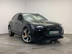 Black Used 2022 Audi e-tron Advanced SUV | £38,500