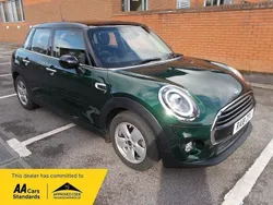 Green Used 2018 Mini Cooper Hatch Hatchback | £11,995 (Good price)