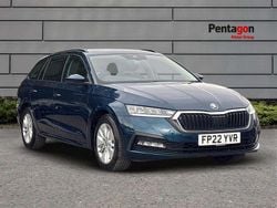 Blue Used 2022 Skoda Octavia SE Technology Estate | £16,123 (Fair price)