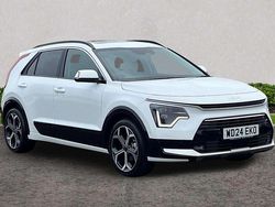White Used 2024 Kia Niro SUV | £28,440