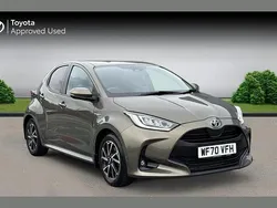 Titan bronze Used 2020 Toyota Yaris Hybrid Design Hatchback | £14,590 (Super price)