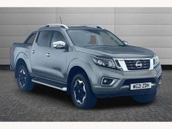 Grey Used 2021 Nissan Navara Tekna Pickup | £18,490 (Fair price)