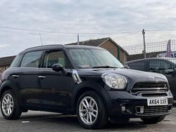 Black Used 2015 Mini Cooper SD Countryman SUV | £9,995 (Fair price)