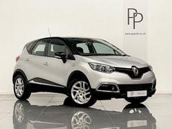 Silver/black Used 2014 Renault Captur Dynamique SUV | £4,550 (Fair price)