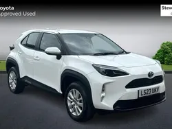 White Used 2023 Toyota Yaris Hybrid Hatchback | £19,684 (Expensive)