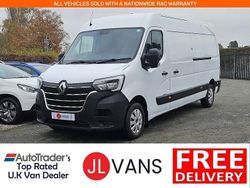 Mineral white Used 2022 Renault Master Business Van | £16,450 (Fair price)