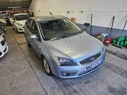 Blue Used 2007 Ford Focus Zetec Hatchback | £650 (Good price)