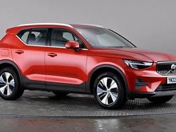 Red Used 2022 Volvo XC40 Core SUV | £20,298 (Fair price)