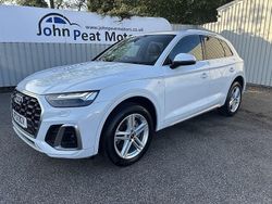 White Used 2021 Audi Q5 S-Line SUV | £25,999 (Fair price)