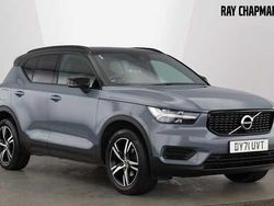 Used 2022 Volvo XC40 R-Design SUV | £21,995 (Fair price)
