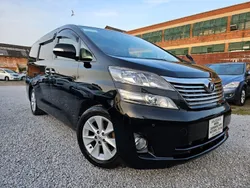 Black Used 2011 Toyota Alphard Business Edition MPV | £15,995 (Expensive)