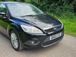 Black Used 2010 Ford Focus Zetec Hatchback | £1,495 (Fair price)